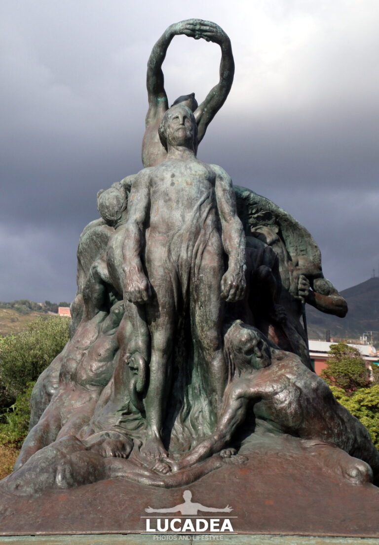 Lucadea Monumento Ai Mille Di Genova Quarto