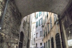 Genova  - Archivolto di via Tommaso Reggio