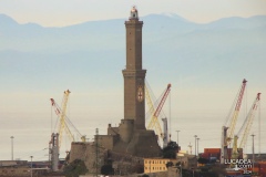 Genova - Panorama da Spianata Castelletto 9