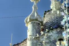 Barcellona - Casa Batllo Gaudi 2.jpg