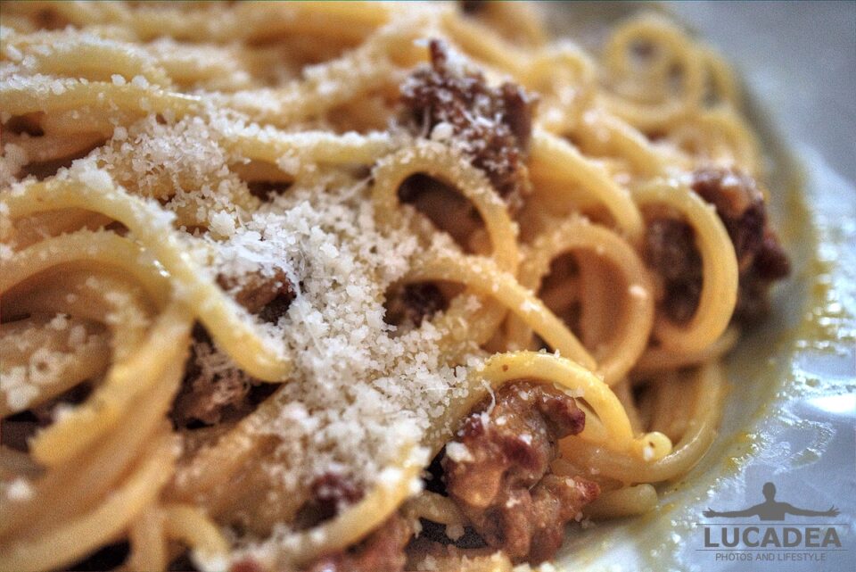 Carbonara Con Salsiccia