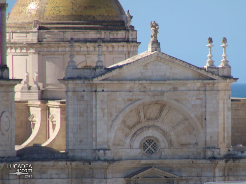 La Cattedrale di Cadice: un capolavoro di architettura e storia