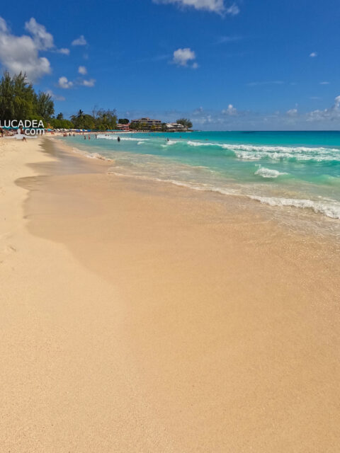 Spiagge da sogno: Accra Beach alle Barbados