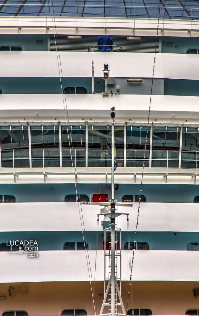 La Costa Diadema nel fiordo di Geiranger