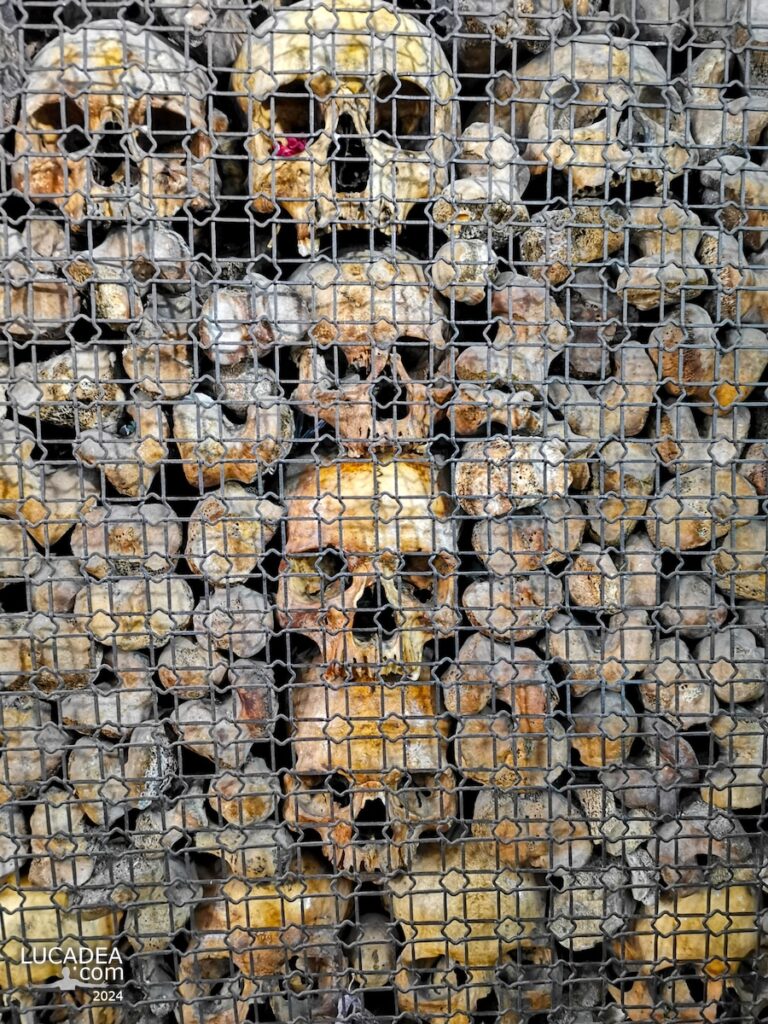 Il Santuario di San Bernardino alle Ossa a Milano