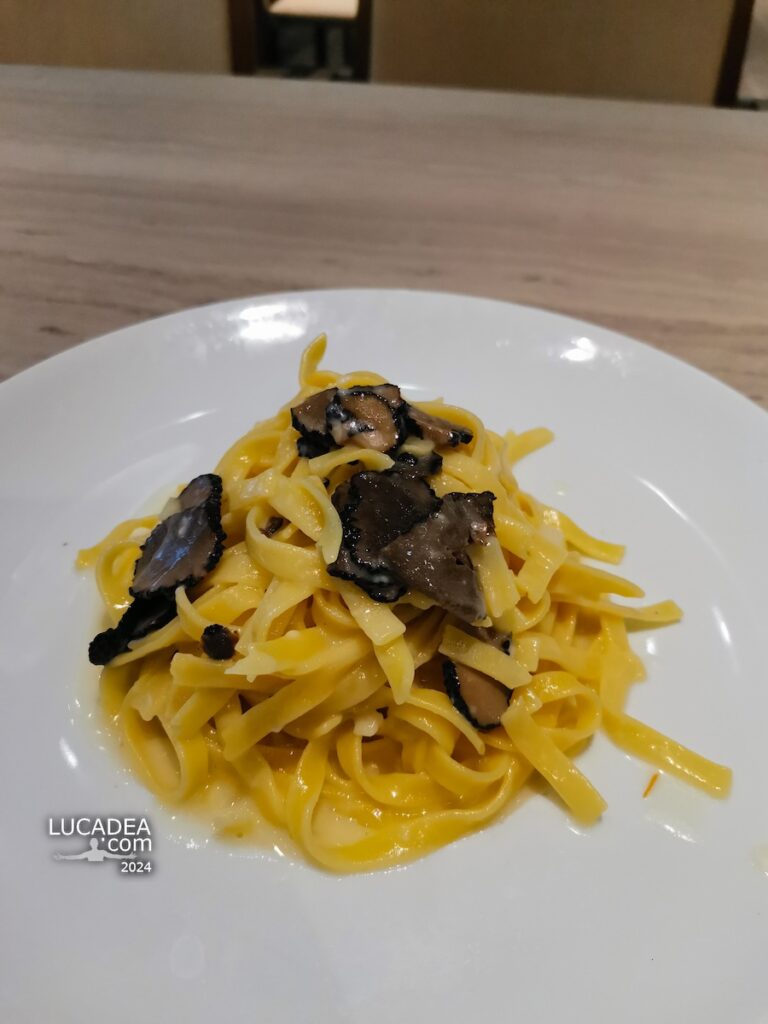 Le tagliatelle al burro e tartufo, la ricetta