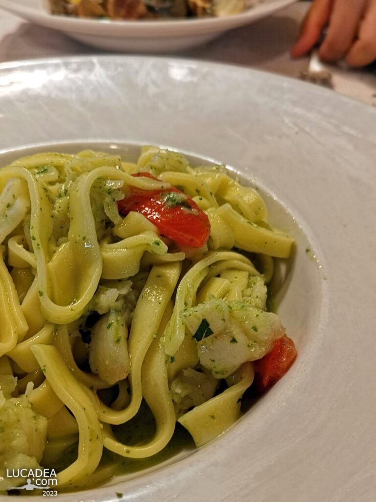 I tagliolini con baccalà e pomodorini, la ricetta