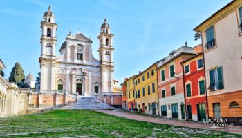 Il sagrato della chiesa di Santo Stefano a Lavagna