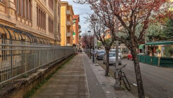 Il centrale Viale Dante a Sestri Levante